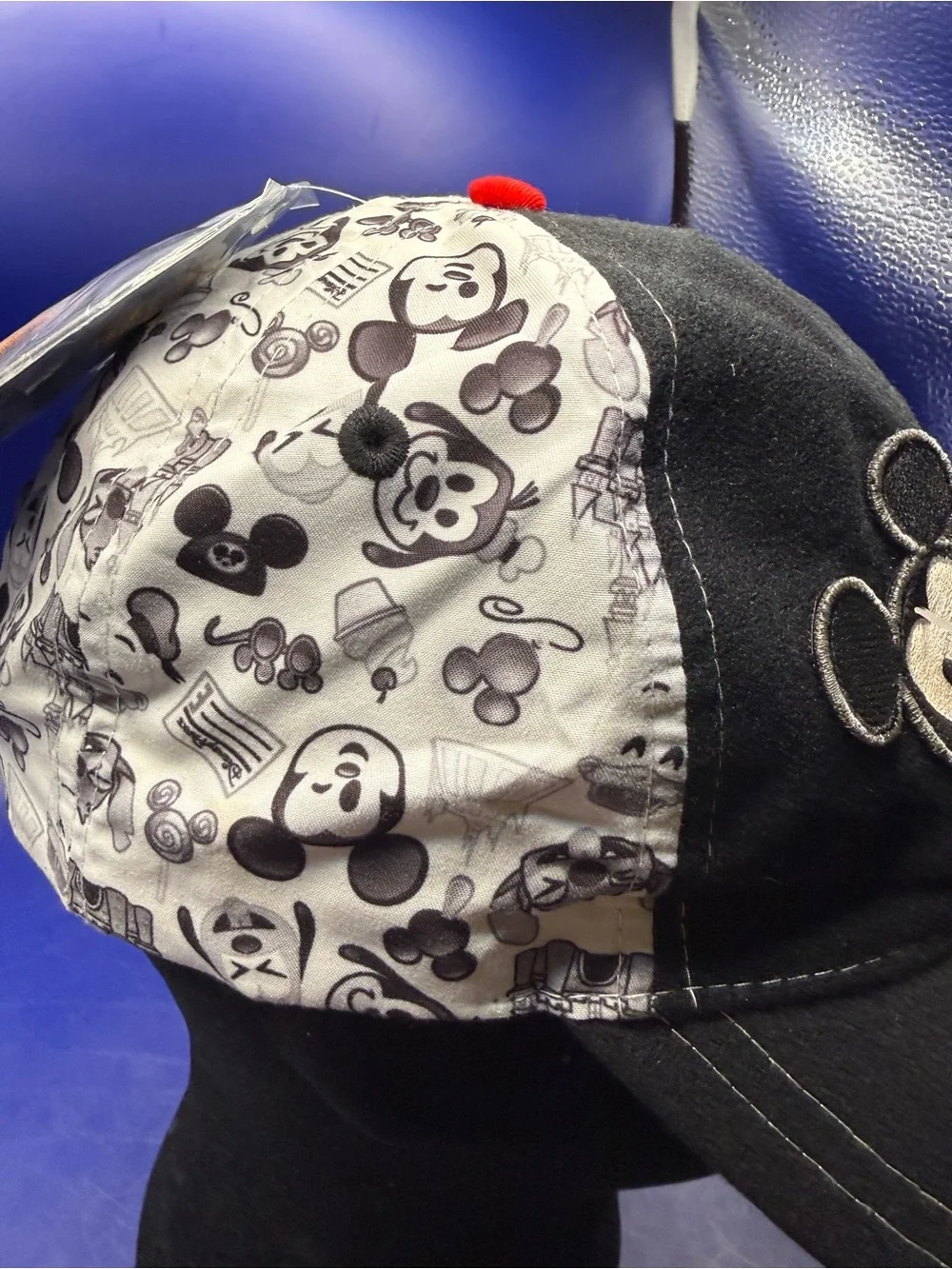 Disney Parks Emoji Baseball Cap NWT 7 Patches Mickey Minnie Stitch Pluto